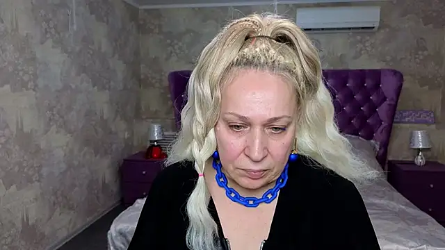 Snapshot of Penelope_Pinky chatting on January 31, 1:56 pm Penelope Pinky online show from January 31, 1:56 pm