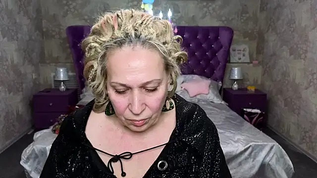 Snapshot of Penelope_Pinky chatting on February 22, 2:30 pm Penelope Pinky online show from February 22, 2:30 pm