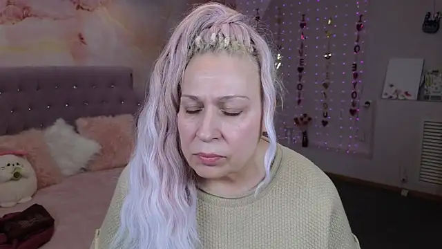 Snapshot of Penelope_Pinky chatting on March 14, 2:30 pm Penelope Pinky online show from March 14, 2:30 pm