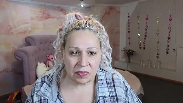 Snapshot of Penelope_Pinky chatting on October 14, 11:55 am Penelope Pinky online show from October 14, 11:55 am