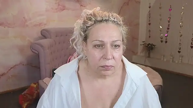 Snapshot of Penelope_Pinky chatting on October 29, 2:30 pm Penelope Pinky online show from October 29, 2:30 pm