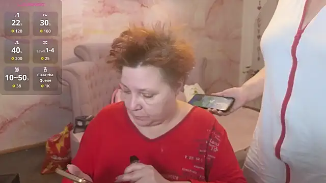 Penelope Pinky online show from November 6, 1:45 pm