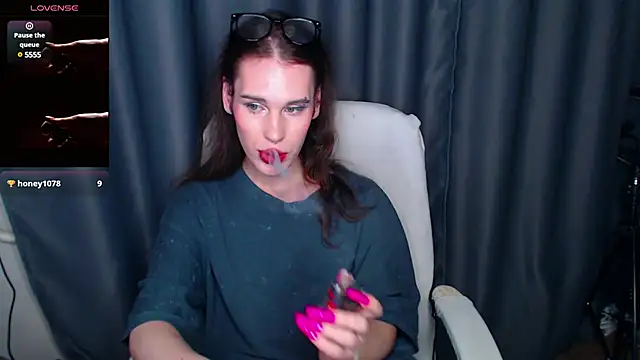 Snapshot of Cassie_Bae chatting on February 19, 9:25 pm Cassie Bae online show from February 19, 9:25 pm