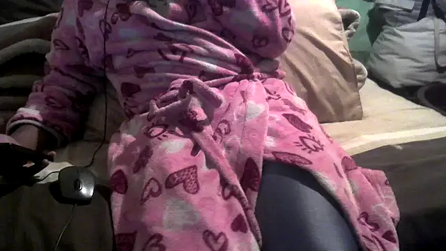 Snapshot of NicoleBitch87 chatting on March 19, 9:16 pm NicoleBitch87 online show from March 19, 9:16 pm