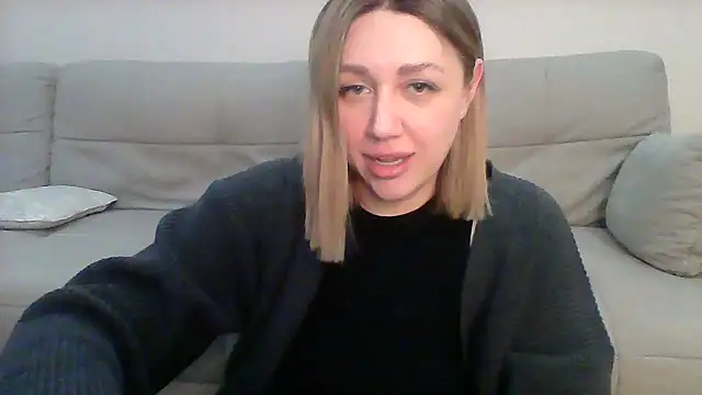 Snapshot of VickyLove047 chatting on February 22, 4:51 am VickyLove047 online show from February 22, 4:51 am