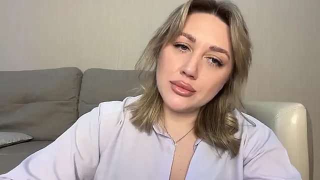 VickyLove047 online show from May 2, 8:19 am