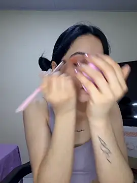 franchezkavegaaa online show from November 13, 12:15 pm