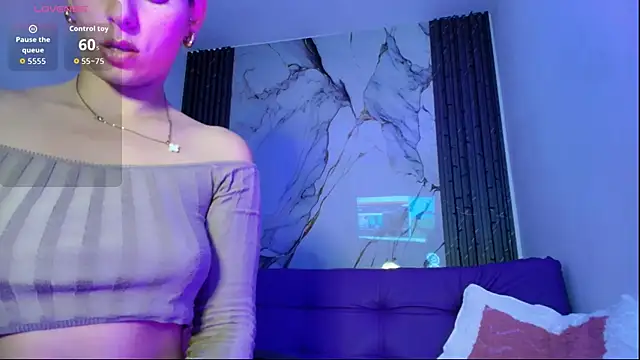 KrishnaCanha online show from January 15, 11:19 pm