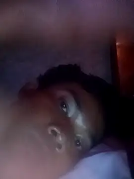 Snapshot of senang122 chatting on October 16, 11:39 pm senang122 online show from October 16, 11:39 pm