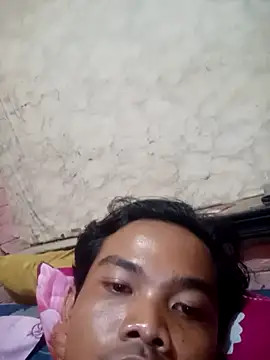 Snapshot of senang122 chatting on October 18, 11:55 am senang122 online show from October 18, 11:55 am