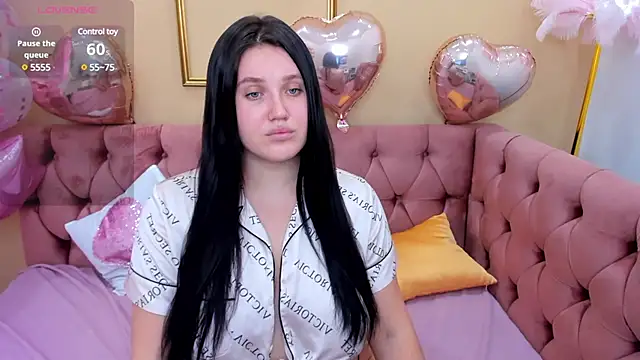 Kassandra  grey online show from February 13, 7:13 am