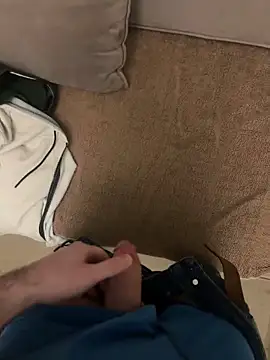 Snapshot of hamoo23p chatting on December 15, 9:57 am hamoo23p online show from December 15, 9:57 am