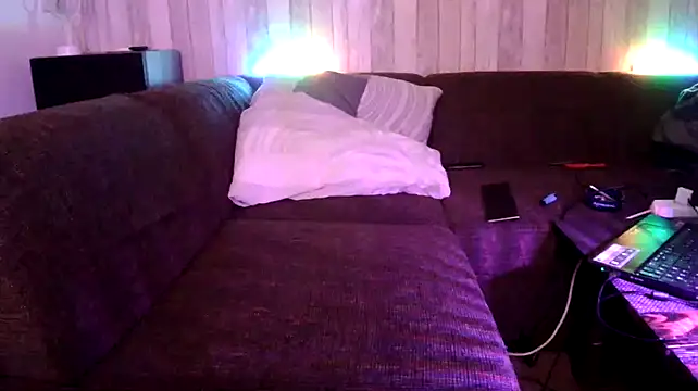 TinyDickBear online show from January 31, 9:59 pm