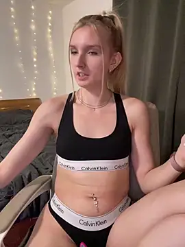 AnnyBelleX online show from December 19, 3:52 pm