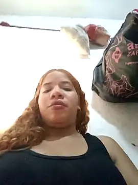 Snapshot of Kelsie_Williams chatting on May 1, 2:21 pm Kelsie Williams online show from May 1, 2:21 pm
