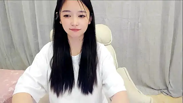 CN-Babycat online show from October 10, 1:32 pm