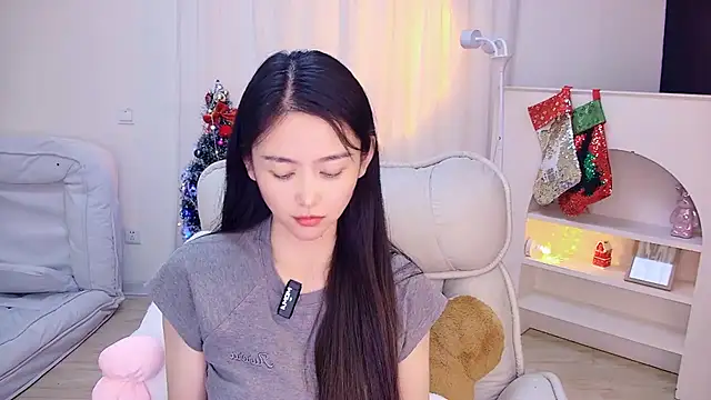 CN-Babycat online show from December 17, 3:40 pm