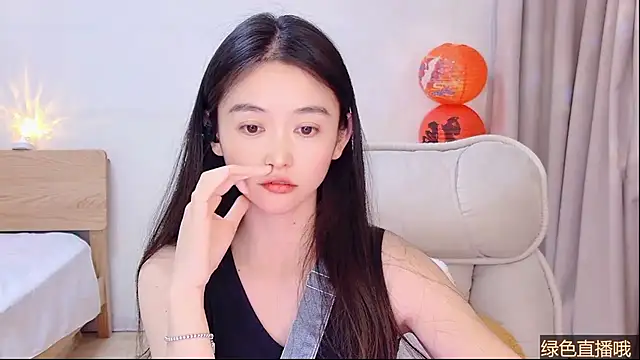 CN-Babycat online show from February 8, 4:10 pm