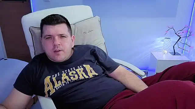 Snapshot of JasonJacks chatting on February 28, 2:29 pm JasonJacks online show from February 28, 2:29 pm