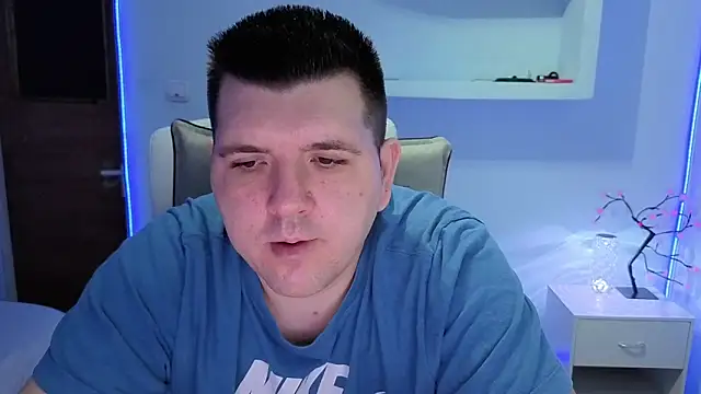 Snapshot of JasonJacks chatting on March 1, 3:41 am JasonJacks online show from March 1, 3:41 am