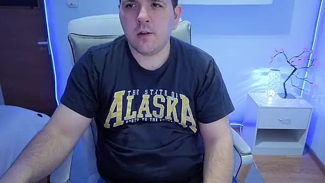 Snapshot of JasonJacks chatting on March 11, 3:56 am JasonJacks online show from March 11, 3:56 am