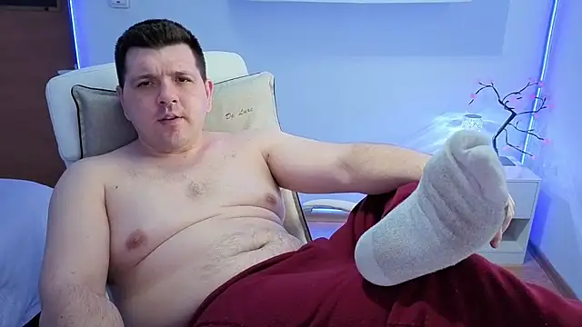 Snapshot of JasonJacks chatting on April 1, 1:41 pm JasonJacks online show from April 1, 1:41 pm