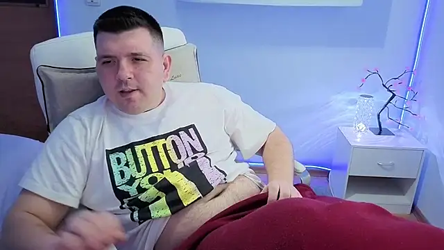 Snapshot of JasonJacks chatting on April 8, 3:23 pm JasonJacks online show from April 8, 3:23 pm