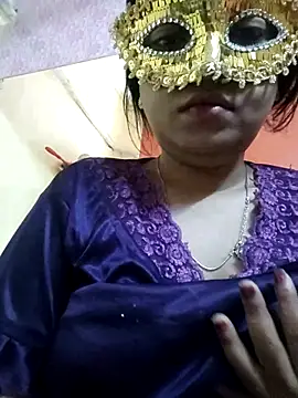 Snapshot of sunita-doll chatting on March 6, 5:24 am sunita-doll online show from March 6, 5:24 am