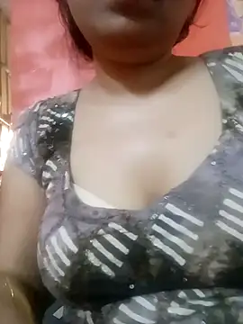 sunita-doll online show from December 4, 2:10 am