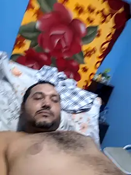 Snapshot of alexjs84 chatting on January 29, 11:14 pm alexjs84 online show from January 29, 11:14 pm