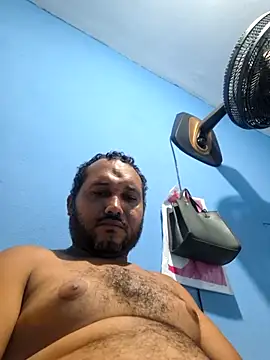 Snapshot of alexjs84 chatting on October 10, 3:55 pm alexjs84 online show from October 10, 3:55 pm