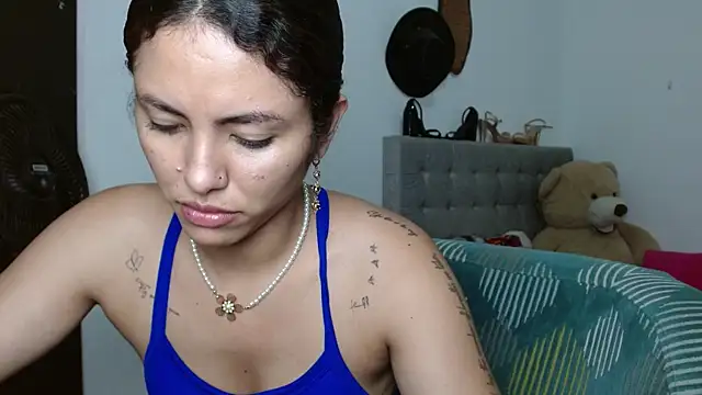 Sexy Lia  online show from May 26, 1:01 am