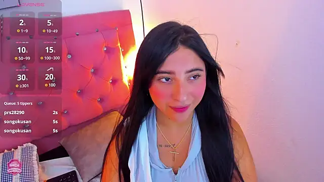 Snapshot of Emma_Cutey chatting on January 28, 6:49 am Emma Cutey online show from January 28, 6:49 am