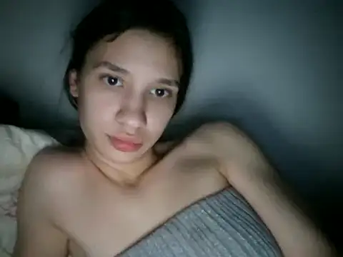 maiaandreea online show from January 27, 8:07 pm