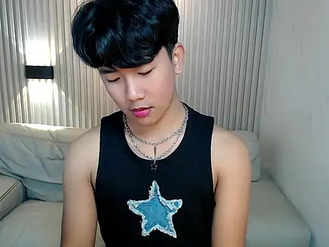 dangerzone0122 online show from November 21, 5:00 pm