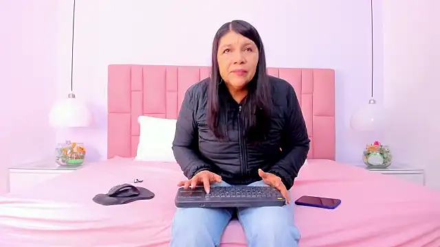 hotmature1 online show from December 4, 11:41 am