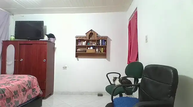 pecadodulce123 online show from February 2, 5:32 am