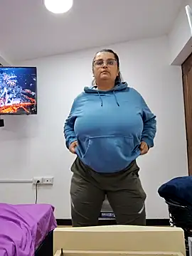 Miss balloonsmila online show from October 23, 3:06 am