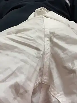 Snapshot of Arsh_Loves_Luv chatting on December 19, 9:07 am Arsh Loves Luv online show from December 19, 9:07 am