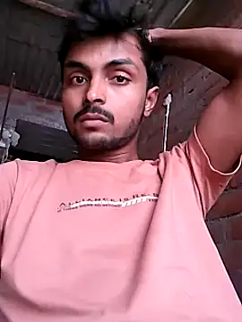 Snapshot of Suraj223kumar chatting on October 6, 4:32 am Suraj223kumar online show from October 6, 4:32 am