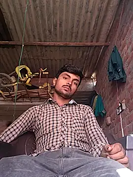 Suraj223kumar online show from November 7, 3:28 am