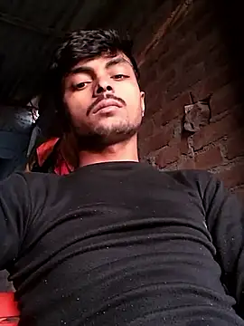 Suraj223kumar online show from November 14, 1:26 am