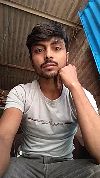 Suraj223kumar online show from November 26, 3:18 am