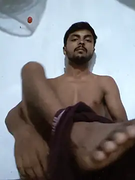 Snapshot of Suraj223kumar chatting on July 20, 4:16 am Suraj223kumar online show from July 20, 4:16 am