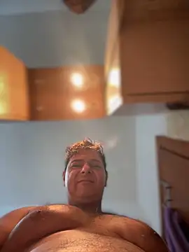 SecretlyDD online show from November 15, 8:11 am