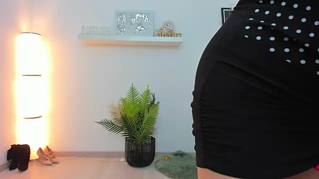 Julya Anna online show from January 25, 6:34 am