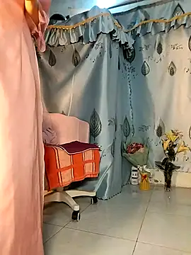 Lucy limon online show from March 15, 11:39 pm