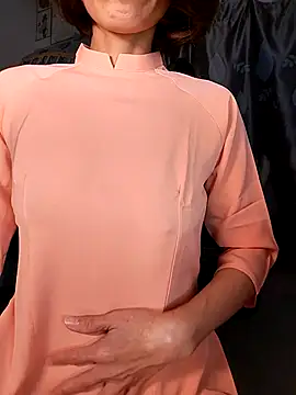 Snapshot of Lucy_limon chatting on February 7, 9:51 pm Lucy limon online show from February 7, 9:51 pm