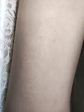 Snapshot of Lucy_limon chatting on February 21, 8:59 am Lucy limon online show from February 21, 8:59 am