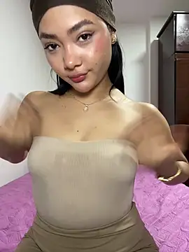 Just valen online show from March 11, 8:53 am